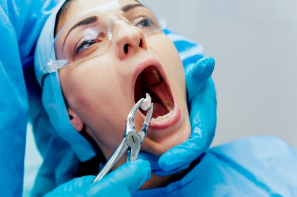 recover from wisdom teeth extraction